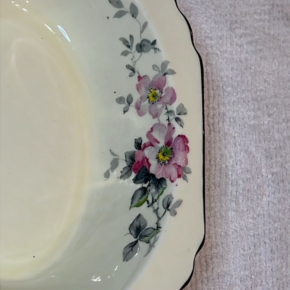 W.S.George Vintage 1940’s Blossoms Serving Dish/Bowl 9.1/4”x7”x2” Silver-Pink - Picture 3 of 13